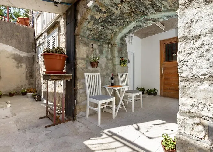 Studio Petra Apartment Split